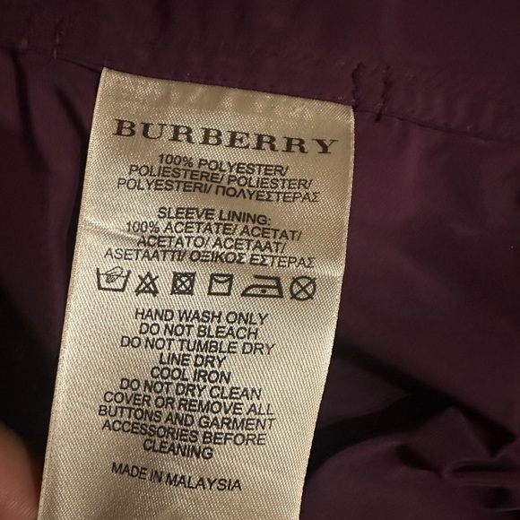 Burberry Red Utility Jacket with Stand-Up Collar and Relaxed Fit women’s size 8 - Picture 3 of 14